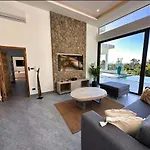 Luxury Getaway In Koh Samui